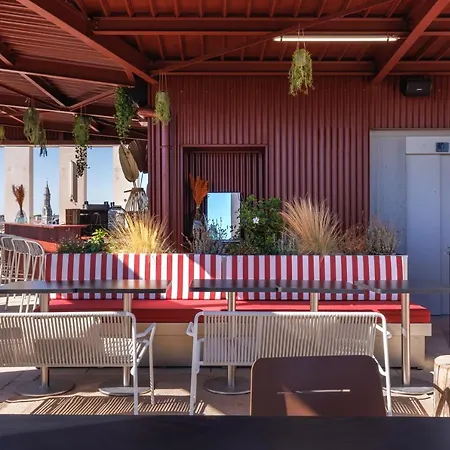 Jost Centre Gare Saint Jean Hotel