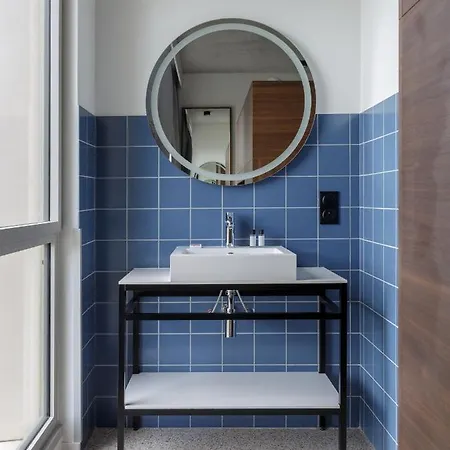 Hotel Jost Centre Gare Saint Jean 3*