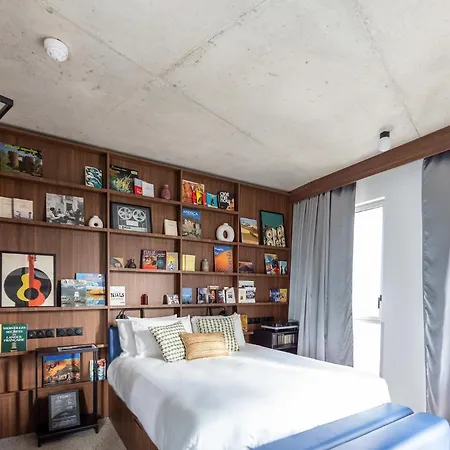 Hotel Jost Centre Gare Saint Jean 3*