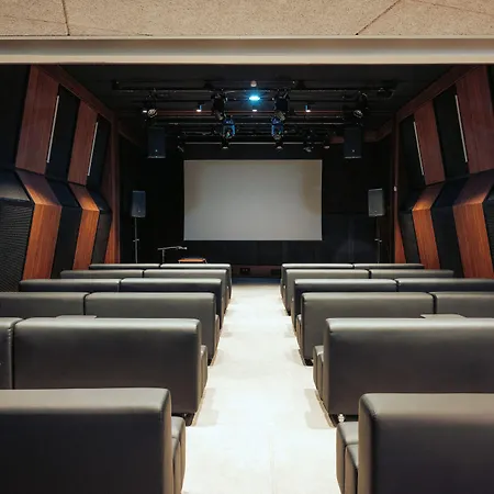 Jost Centre Gare Saint Jean Otel 3*