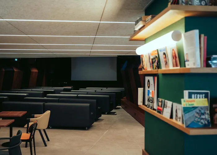 Jost Centre Gare Saint Jean