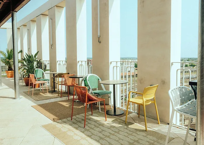 Hotel Jost Centre Gare Saint Jean