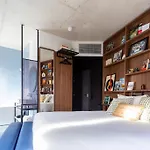 Jost Centre Gare Saint Jean Hotel