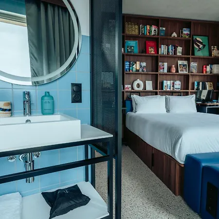 Jost Centre Gare Saint Jean 호텔 3*
